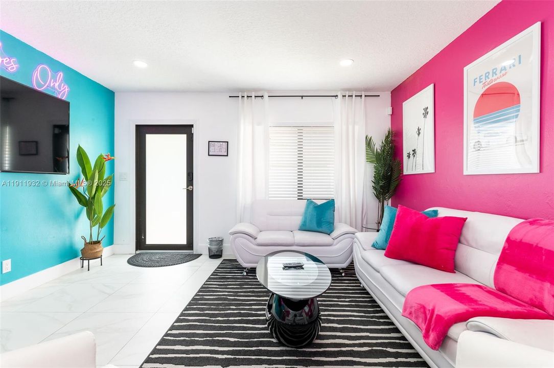 For Sale: $950,000 (0 beds, 0 baths, 2280 Square Feet)