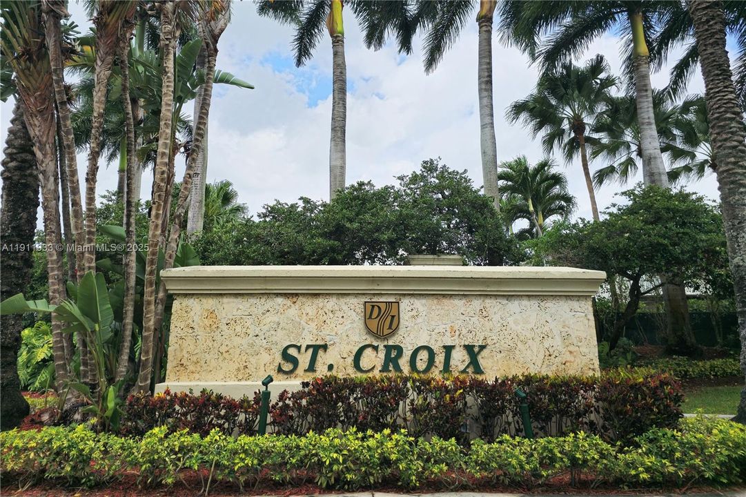 For Sale: $1,199,000 (4 beds, 2 baths, 2138 Square Feet)