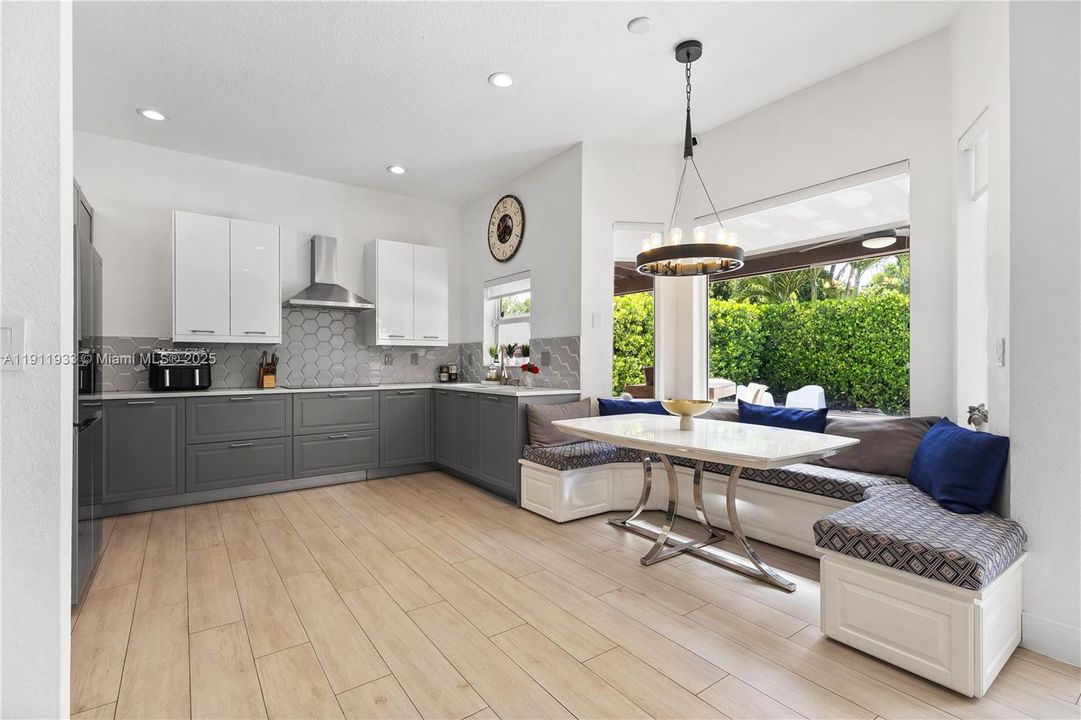 For Sale: $1,199,000 (4 beds, 2 baths, 2138 Square Feet)