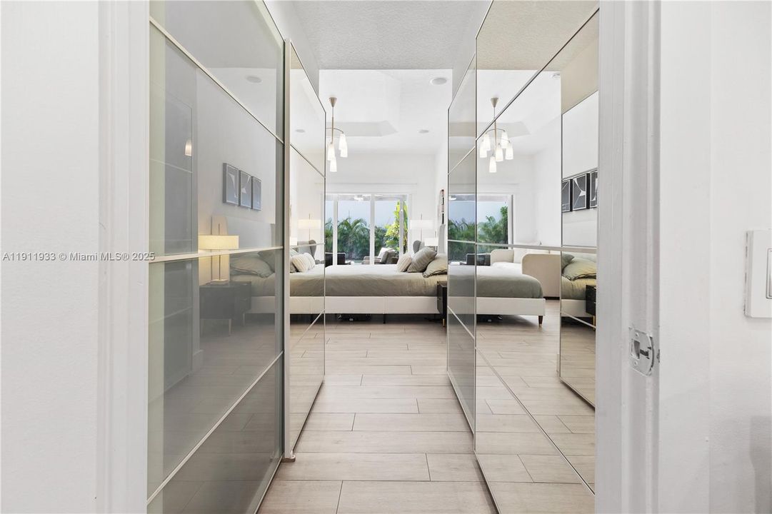 For Sale: $1,199,000 (4 beds, 2 baths, 2138 Square Feet)