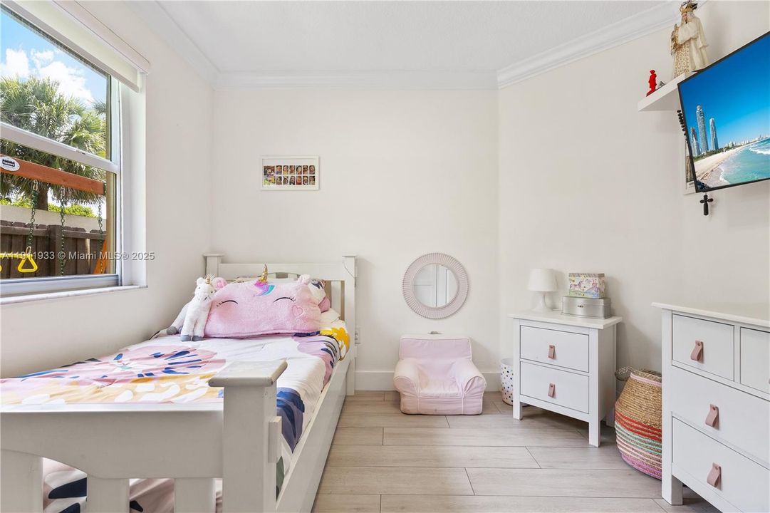 For Sale: $1,199,000 (4 beds, 2 baths, 2138 Square Feet)