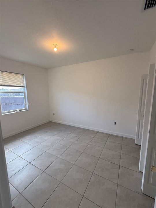 На продажу: $930,000 (5 спален, 4 ванн, 2838 Квадратных фут)