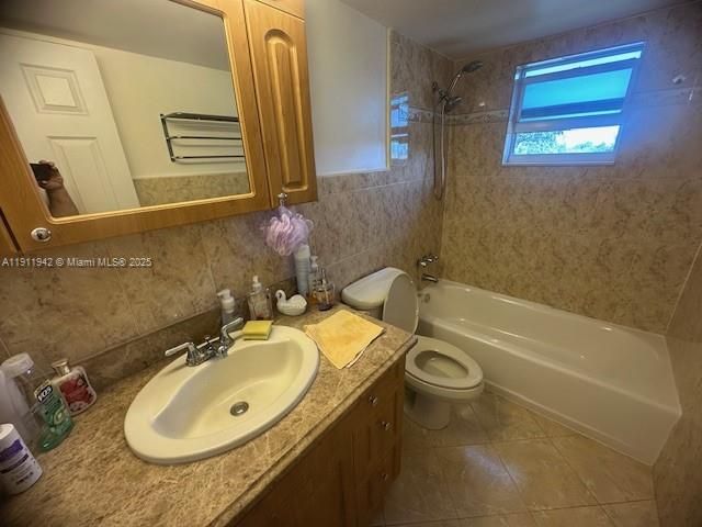 En Venta: $199,900 (2 camas, 1 baños, 1094 Pies cuadrados)