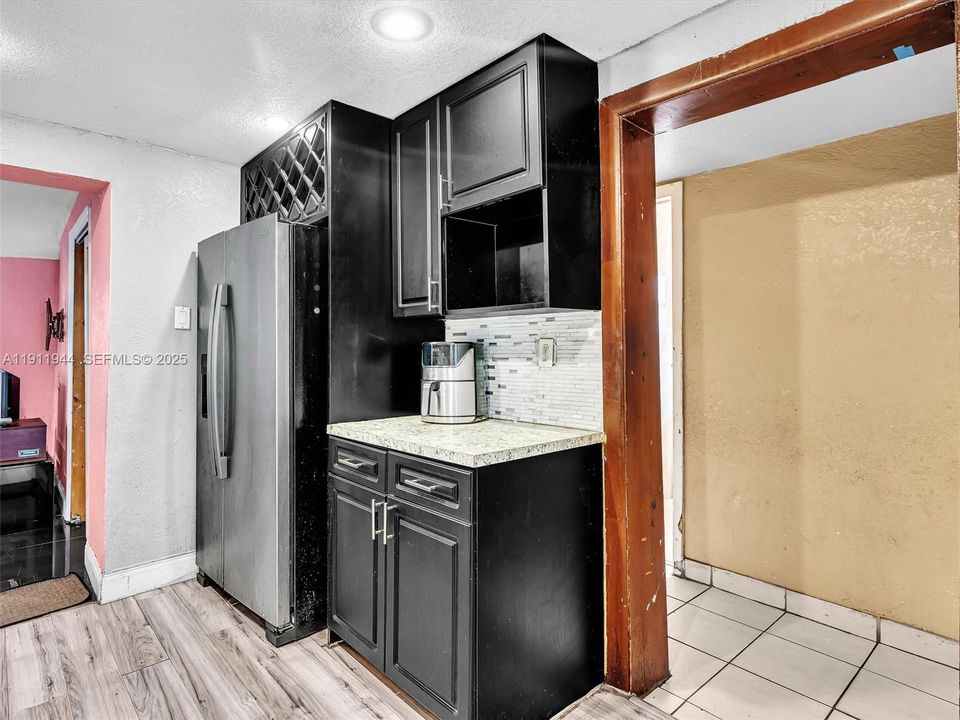 待售: $474,900 (4 贝兹, 2 浴室, 2149 平方英尺)