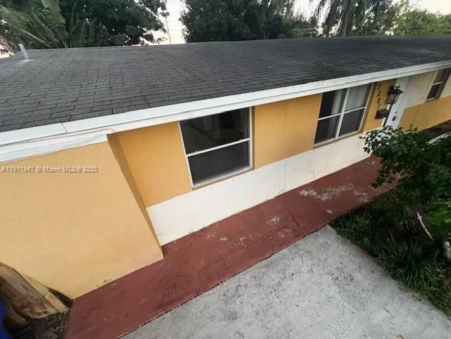 合同活跃: $2,450 (2 贝兹, 1 浴室, 1150 平方英尺)