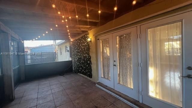 合同活跃: $2,450 (2 贝兹, 1 浴室, 1150 平方英尺)