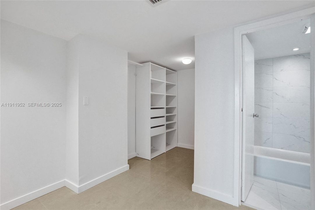 En Renta: $3,300 (2 camas, 2 baños, 1357 Pies cuadrados)