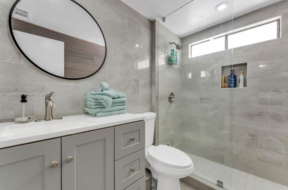 For Rent: $4,450 (4 beds, 2 baths, 0 Square Feet)