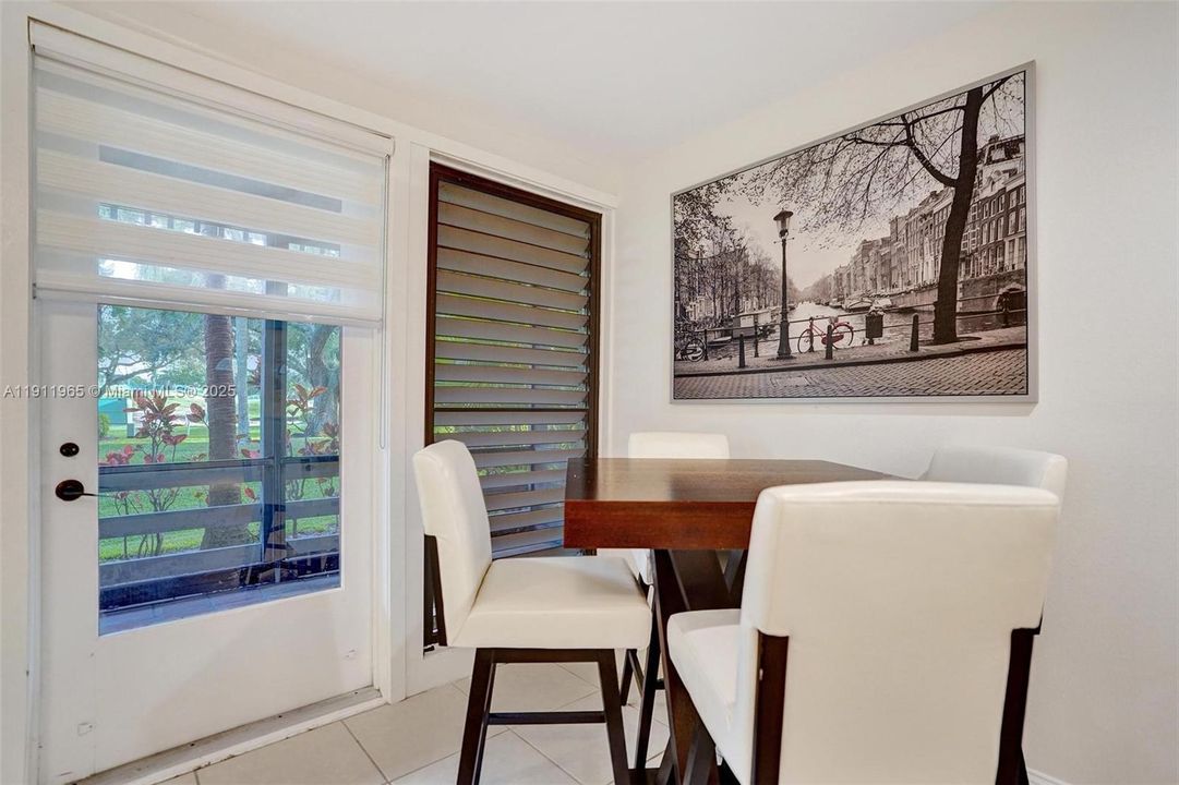 Activo con contrato: $298,000 (2 camas, 2 baños, 1229 Pies cuadrados)