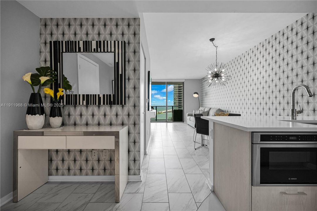 Recently Rented: $3,500 (1 beds, 1 baths, 610 Square Feet)