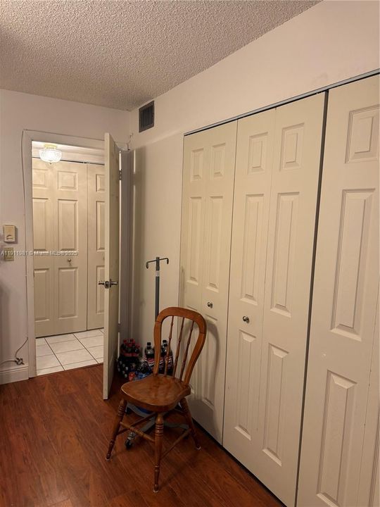 En Venta: $135,000 (2 camas, 2 baños, 1025 Pies cuadrados)