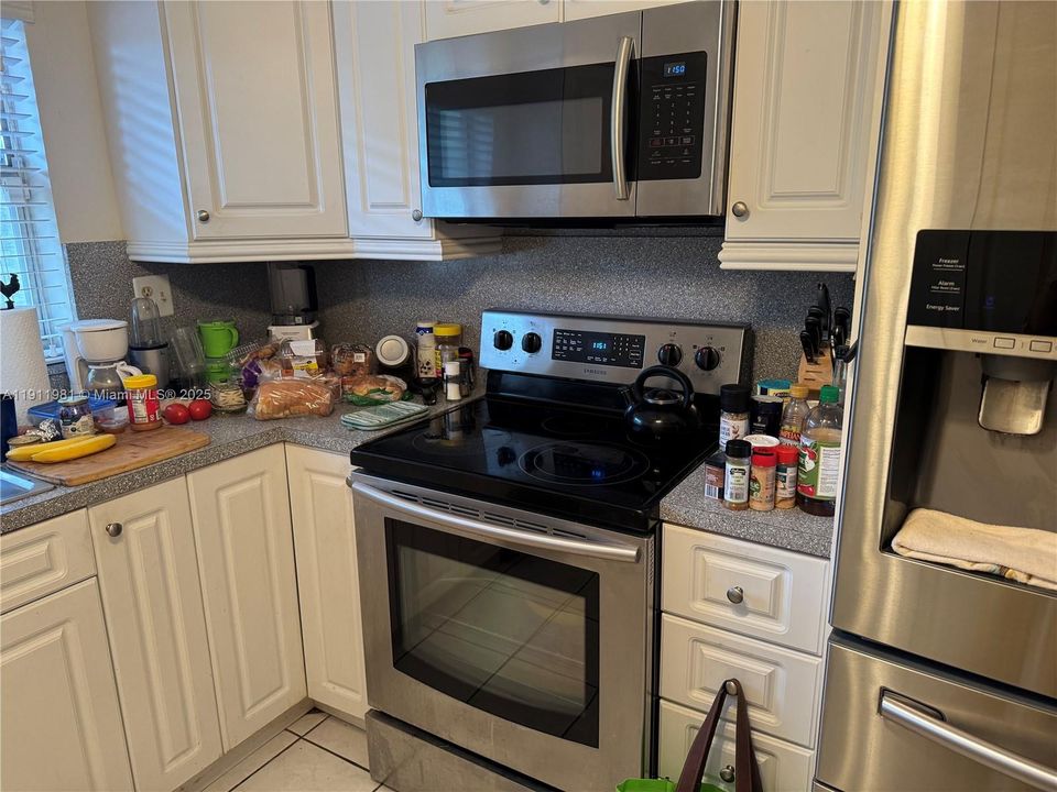 En Venta: $135,000 (2 camas, 2 baños, 1025 Pies cuadrados)