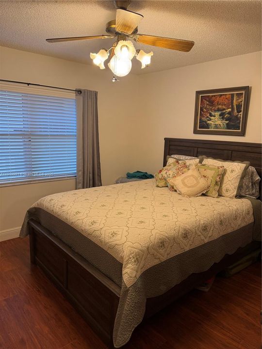 En Venta: $135,000 (2 camas, 2 baños, 1025 Pies cuadrados)