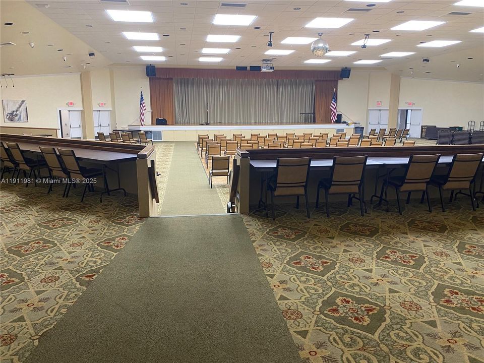 En Venta: $135,000 (2 camas, 2 baños, 1025 Pies cuadrados)