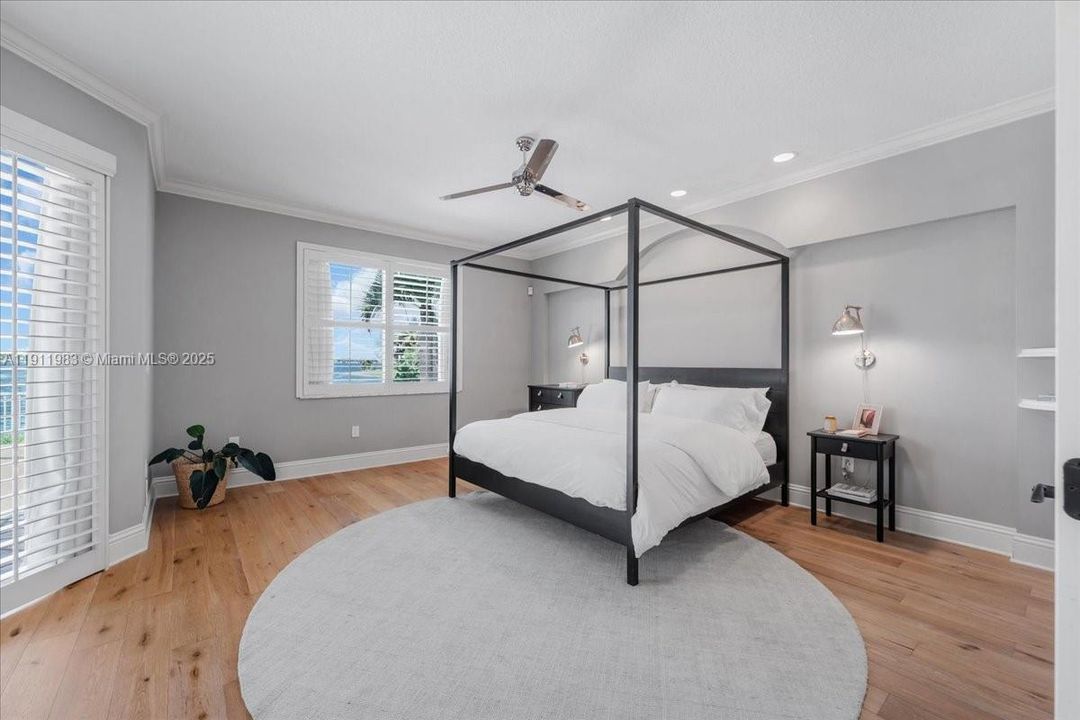 En Renta: $7,300 (4 camas, 2 baños, 3038 Pies cuadrados)