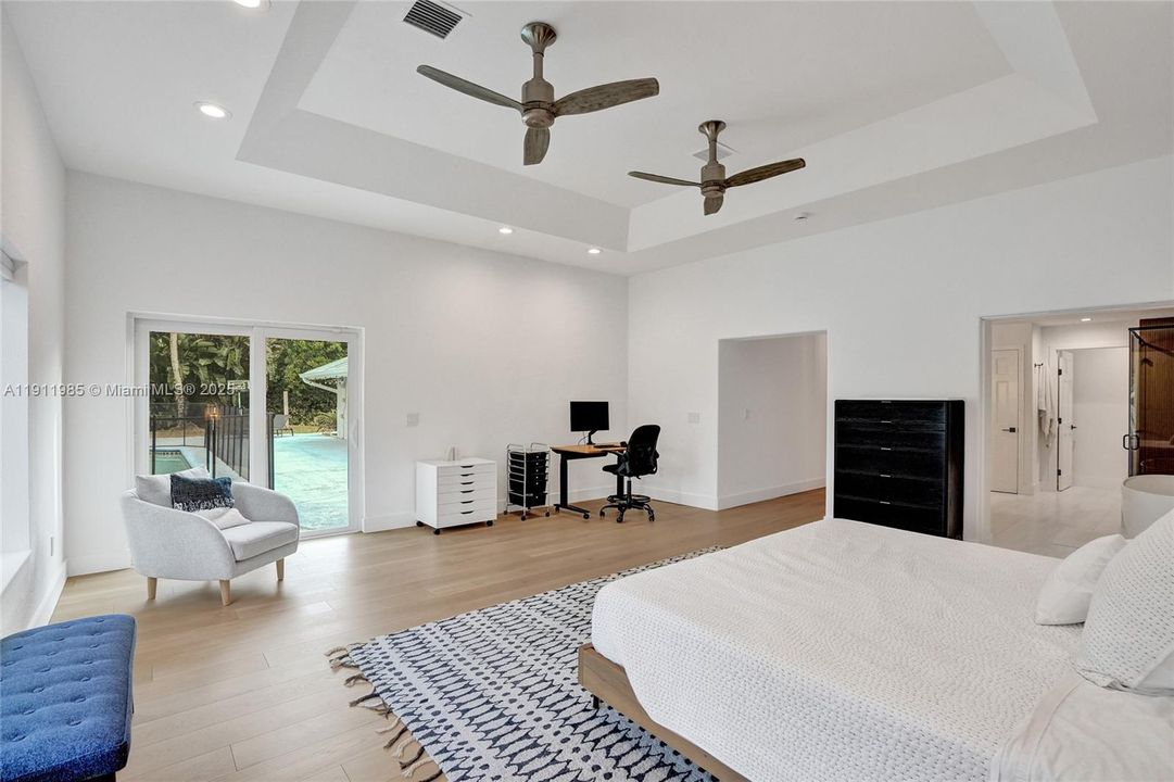 最近租的: $7,500 (4 贝兹, 3 浴室, 2879 平方英尺)