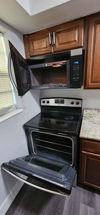 В аренду: $1,500 (1 спален, 1 ванн, 4008 Квадратных фут)