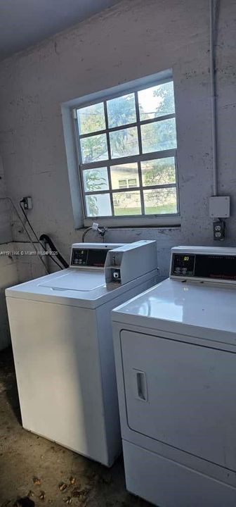 В аренду: $1,500 (1 спален, 1 ванн, 4008 Квадратных фут)