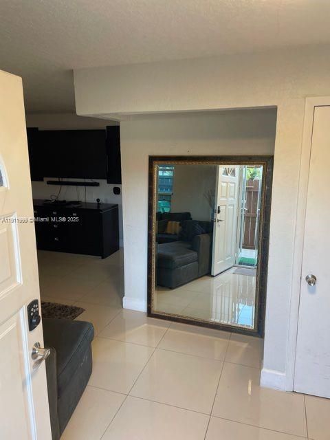 На продажу: $599,000 (3 спален, 2 ванн, 1468 Квадратных фут)