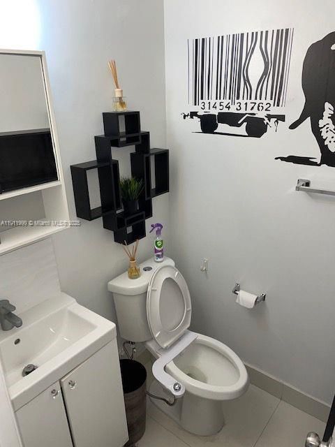 На продажу: $599,000 (3 спален, 2 ванн, 1468 Квадратных фут)