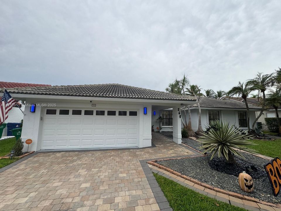 For Sale: $849,000 (4 beds, 2 baths, 2230 Square Feet)