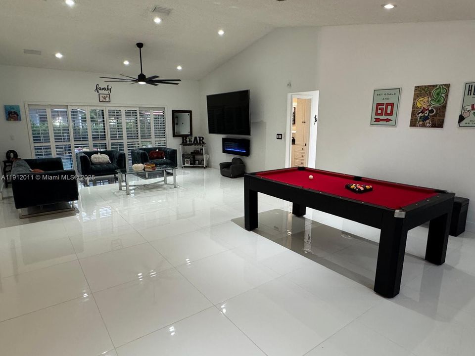 For Sale: $849,000 (4 beds, 2 baths, 2230 Square Feet)