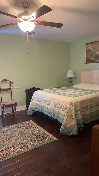 For Sale: $322,900 (3 beds, 2 baths, 1590 Square Feet)