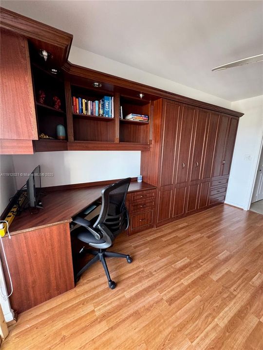 В аренду: $3,450 (2 спален, 2 ванн, 1181 Квадратных фут)