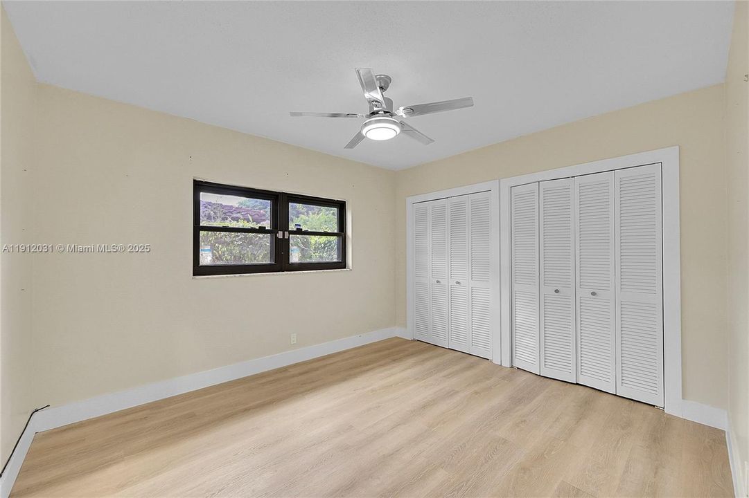 待售: $780,000 (4 贝兹, 3 浴室, 2225 平方英尺)