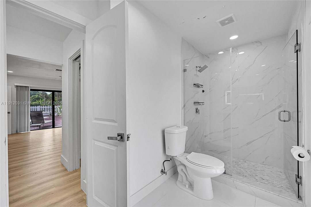 待售: $780,000 (4 贝兹, 3 浴室, 2225 平方英尺)