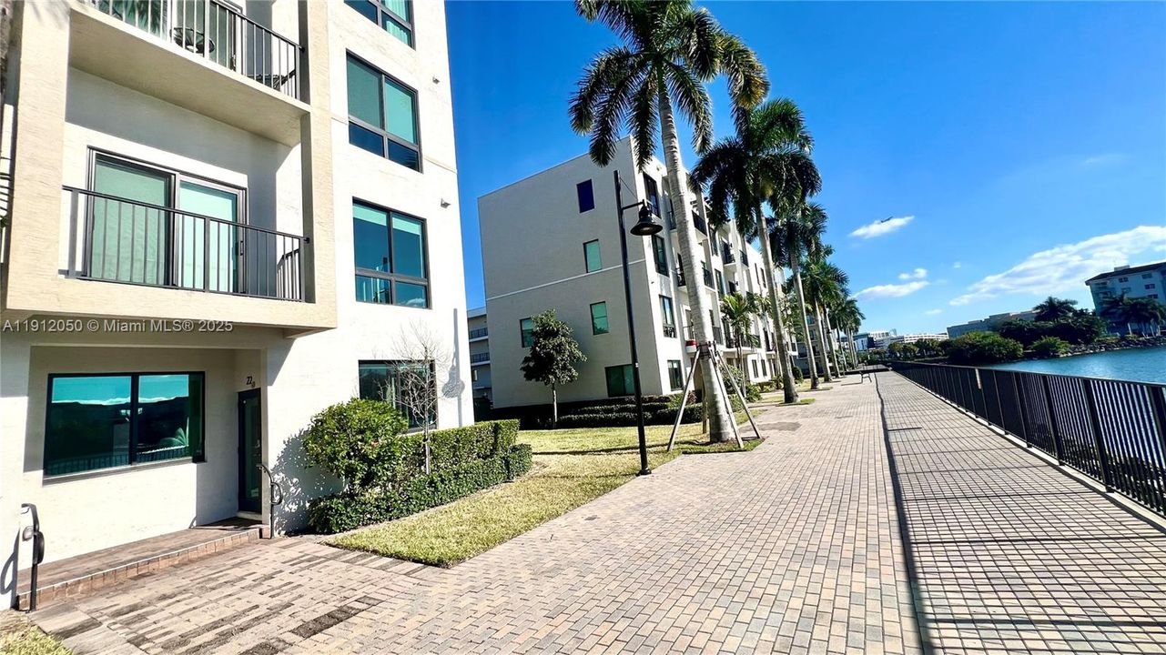 For Rent: $3,700 (3 beds, 2 baths, 1431 Square Feet)