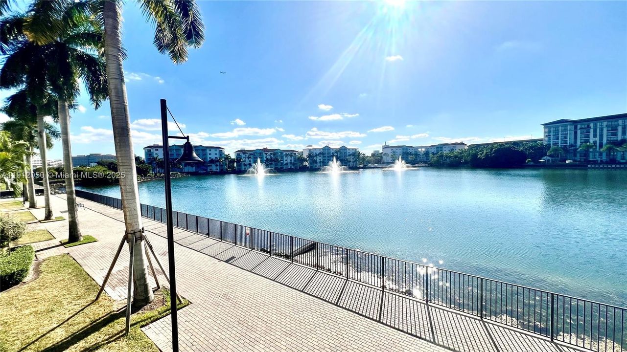 For Rent: $3,700 (3 beds, 2 baths, 1431 Square Feet)