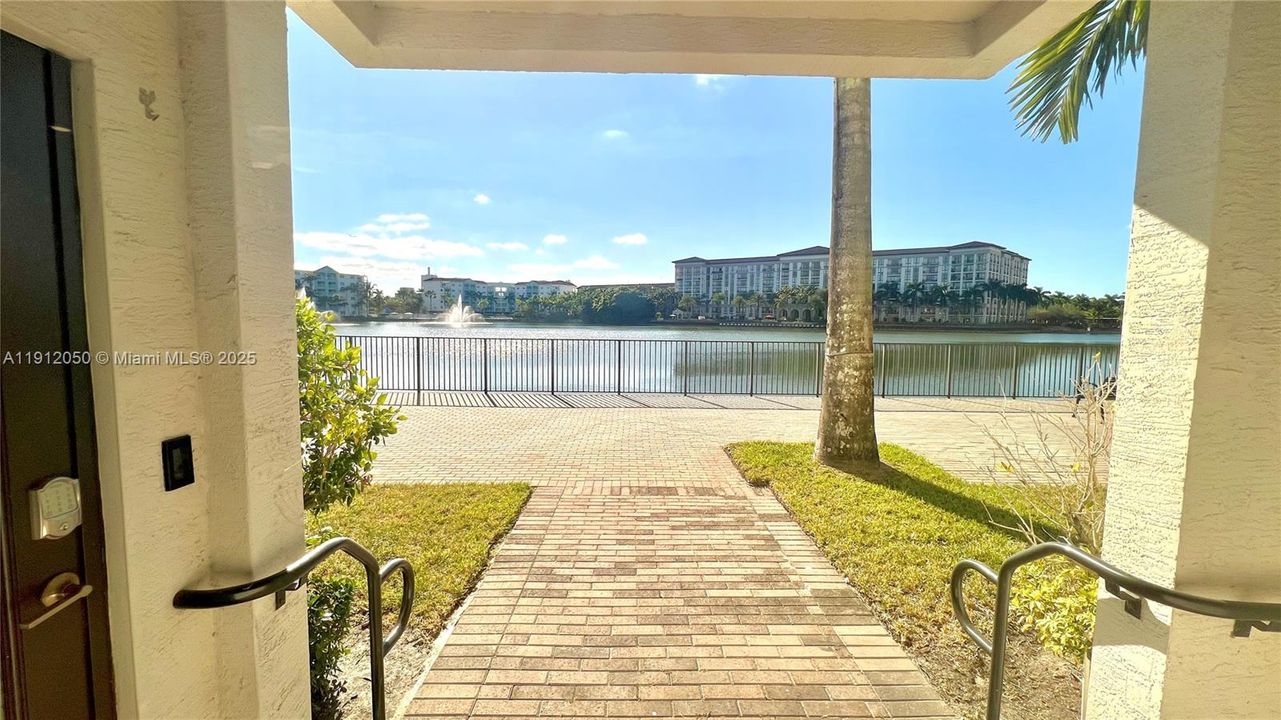 For Rent: $3,700 (3 beds, 2 baths, 1431 Square Feet)