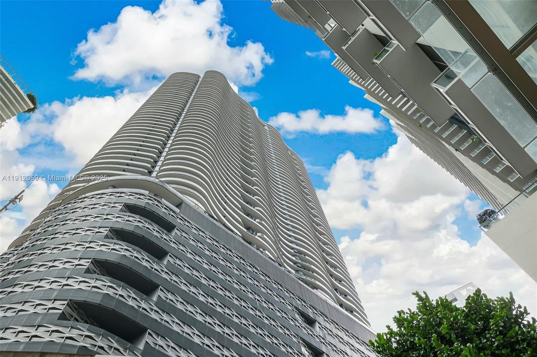 В аренду: $16,500 (3 спален, 3 ванн, 1909 Квадратных фут)