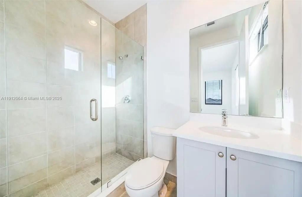 待售: $679,900 (5 贝兹, 4 浴室, 3522 平方英尺)