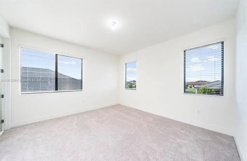 待售: $679,900 (5 贝兹, 4 浴室, 3522 平方英尺)