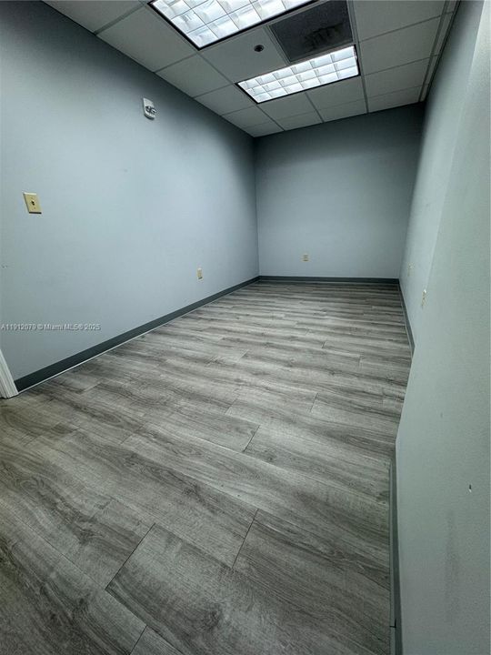 В аренду: $1,495 (0 спален, 0 ванн, 0 Квадратных фут)