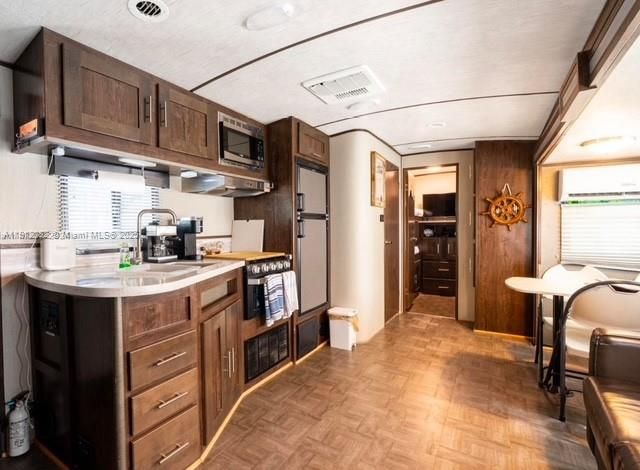 For Rent: $2,300 (2 beds, 1 baths, 0 Square Feet)