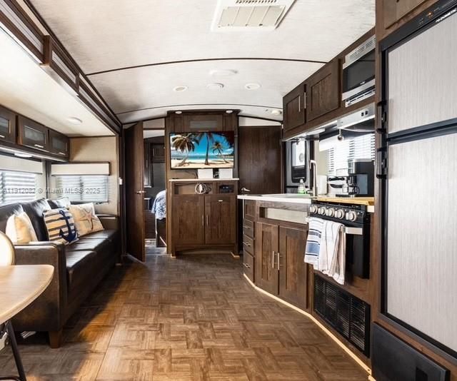 For Rent: $2,300 (2 beds, 1 baths, 0 Square Feet)