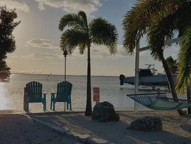 For Rent: $2,300 (2 beds, 1 baths, 0 Square Feet)