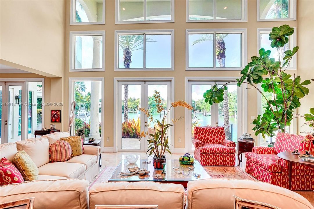 For Sale: $21,950,000 (7 beds, 7 baths, 6497 Square Feet)