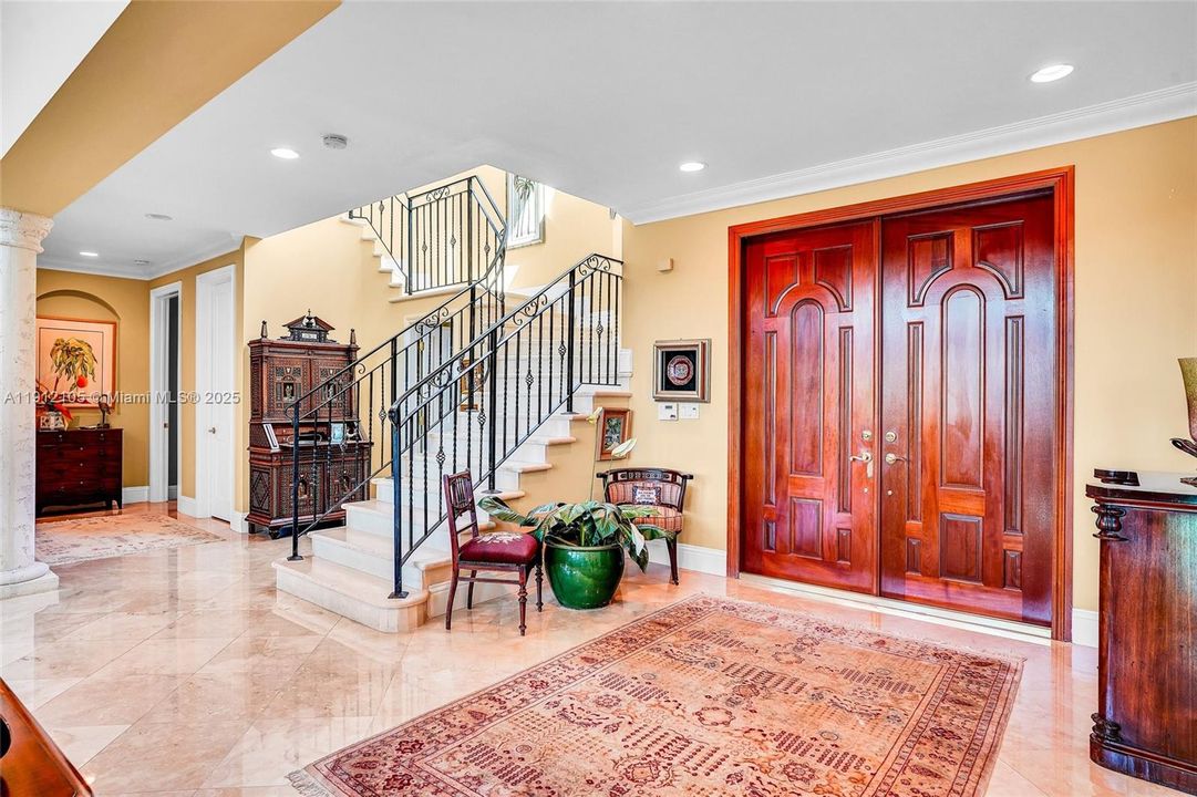 For Sale: $21,950,000 (7 beds, 7 baths, 6497 Square Feet)