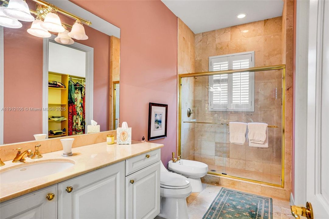 For Sale: $21,950,000 (7 beds, 7 baths, 6497 Square Feet)