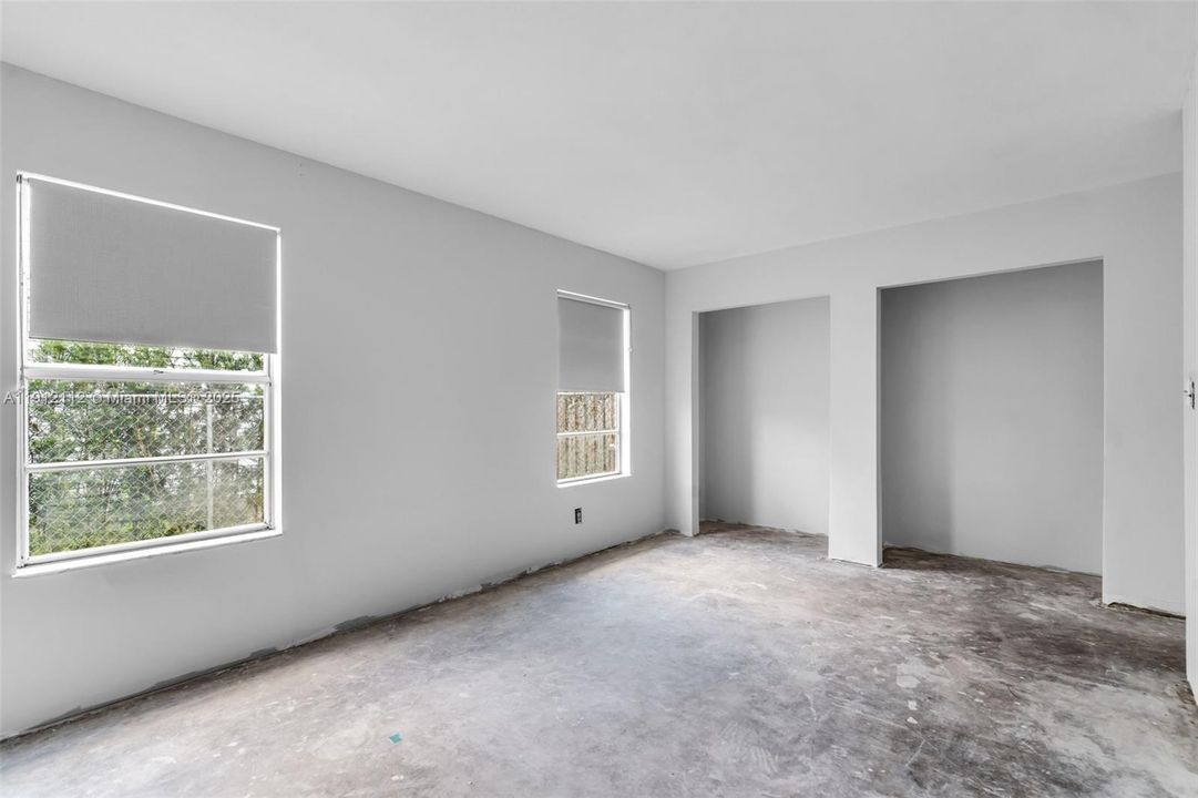 Master Bedroom - recently renovated.