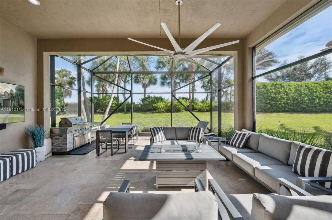 For Sale: $849,000 (3 beds, 2 baths, 2560 Square Feet)