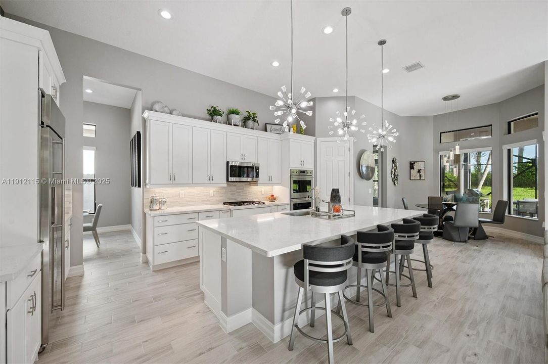 For Sale: $849,000 (3 beds, 2 baths, 2560 Square Feet)