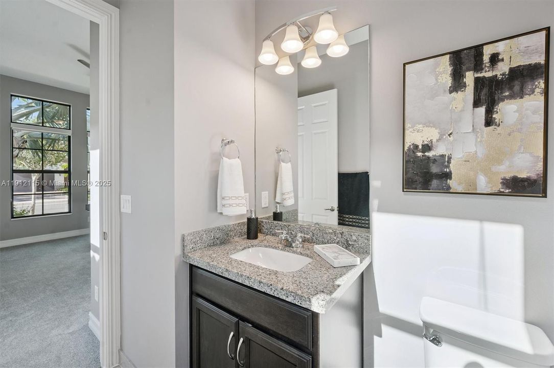 For Sale: $849,000 (3 beds, 2 baths, 2560 Square Feet)