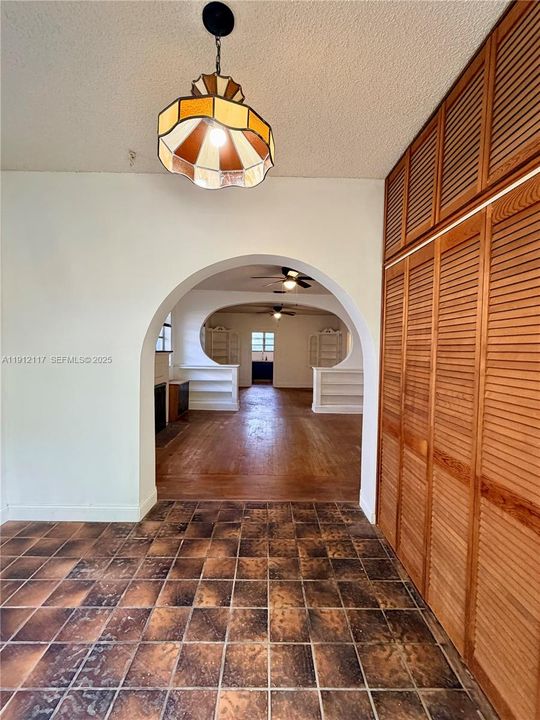 For Sale: $1,255,000 (4 beds, 3 baths, 2167 Square Feet)