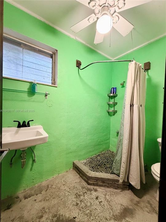 For Sale: $1,255,000 (4 beds, 3 baths, 2167 Square Feet)