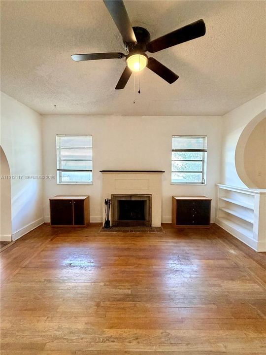 For Sale: $1,255,000 (4 beds, 3 baths, 2167 Square Feet)